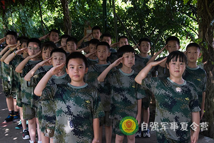 基礎(chǔ)軍事訓(xùn)練
