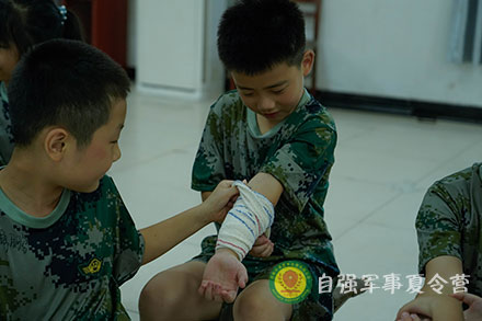 戰場包扎